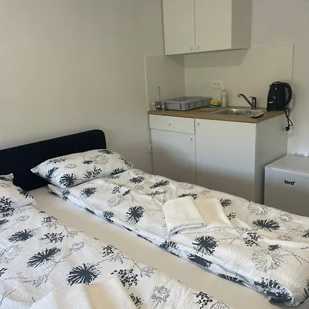 Skorenjcek *